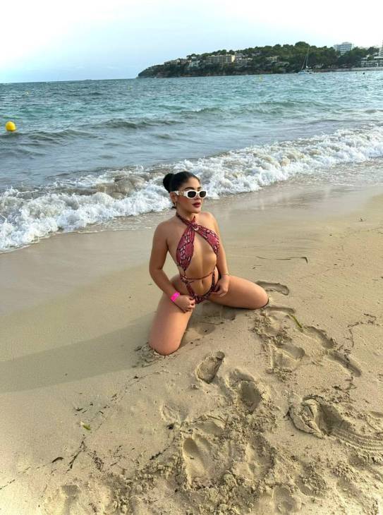 Antonella Colombian