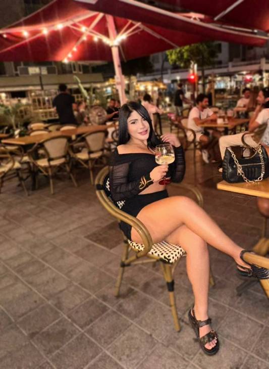 Antonella Colombian