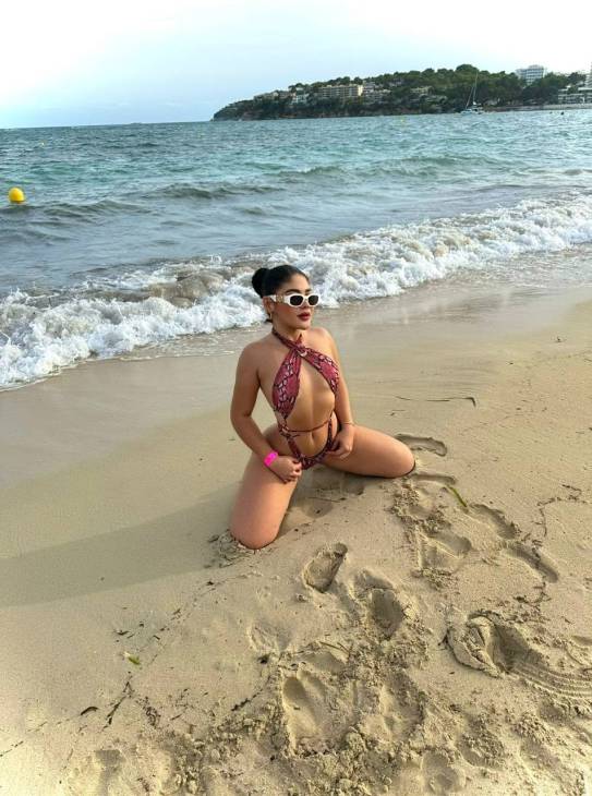 Antonella Colombian