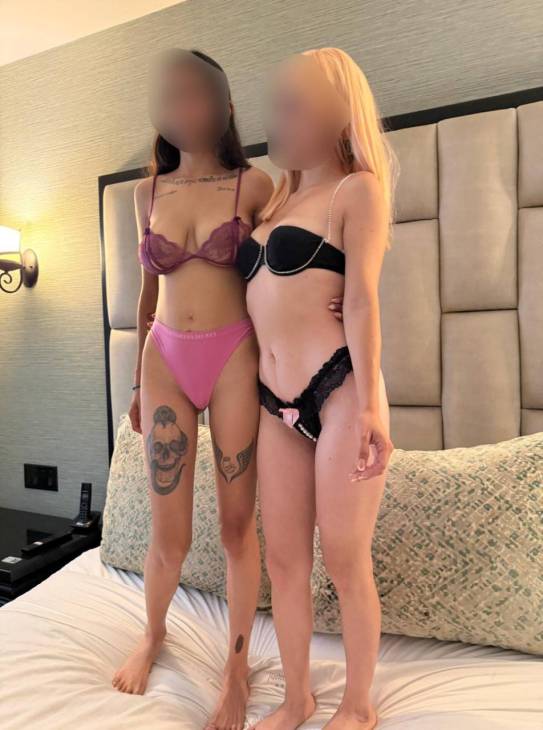 Roxy and Ari