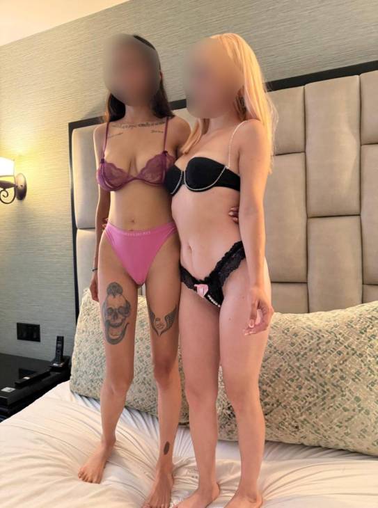 Roxy and Ari
